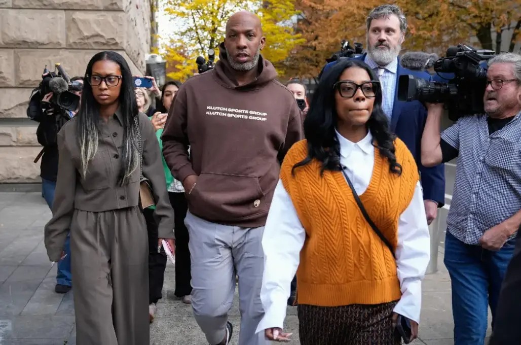 NBA反赌扫黑!杨翰森一觉起来主教练没了