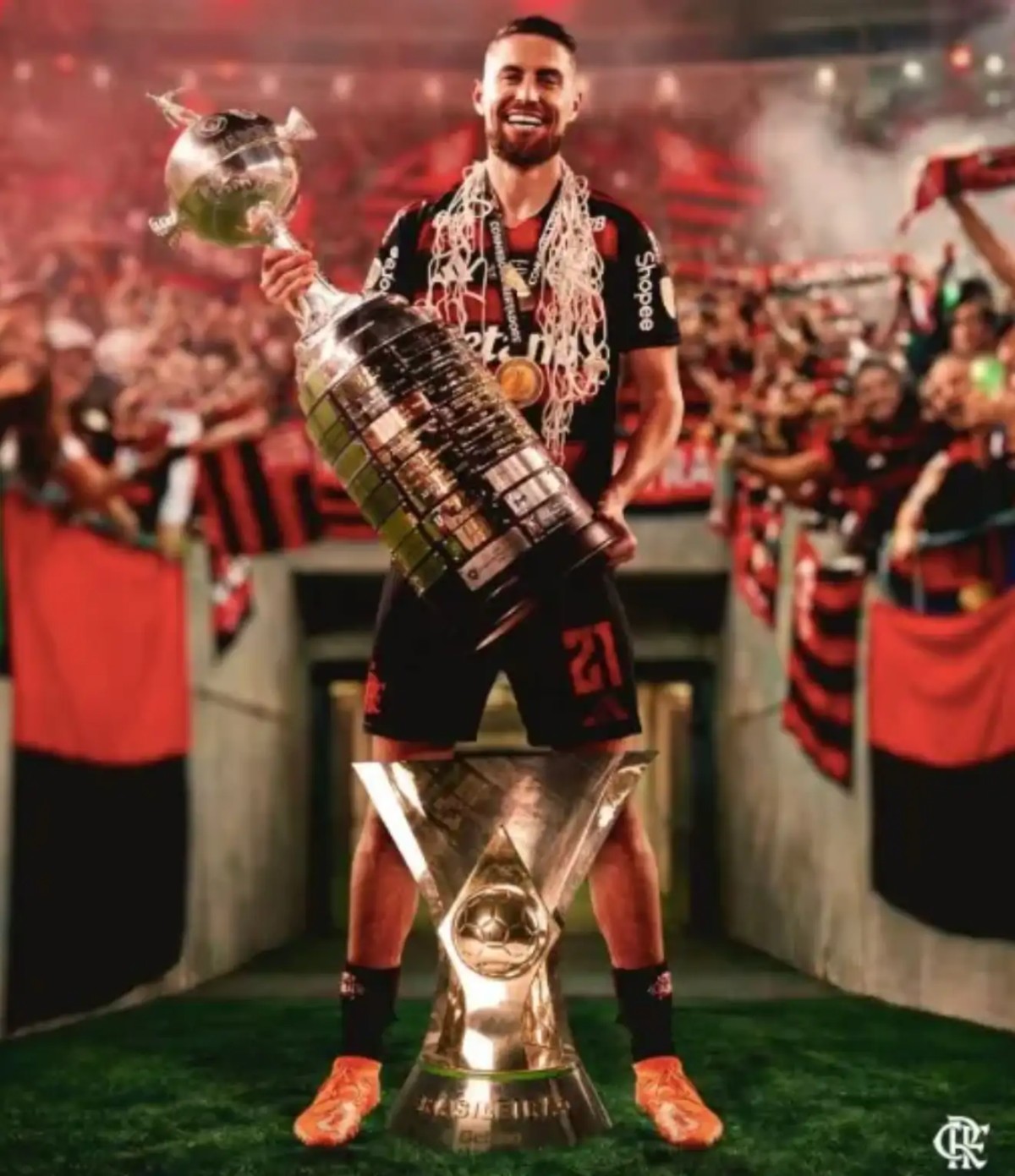 历史第一人！三大冠军全拿下！